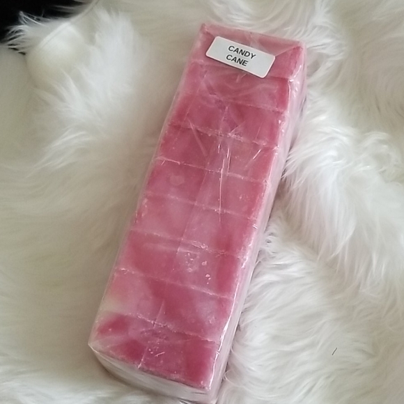 Homemade Candy Cane Bath & Body Soap - Picture 2 of 8